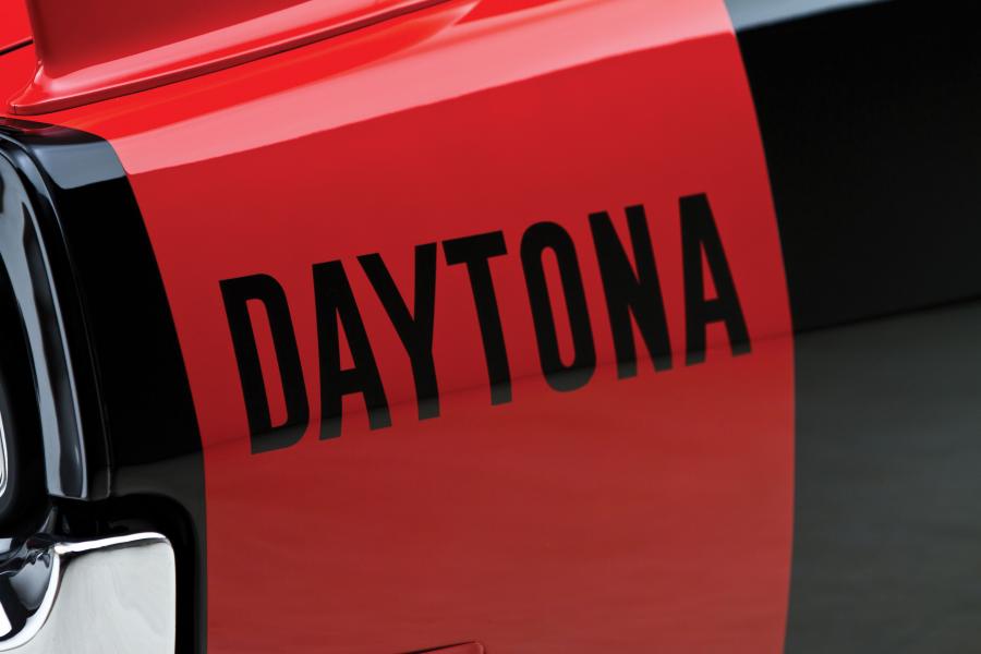  Dodge Charger R/T Daytona Hardtop Coupe Recreation 1970 года  (фото 17 из 20)